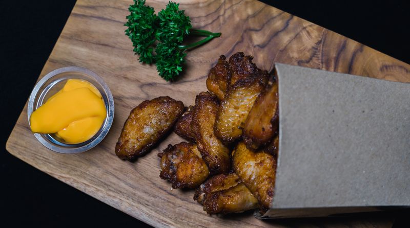 Garlic Parmesan Wings at Wing Snob