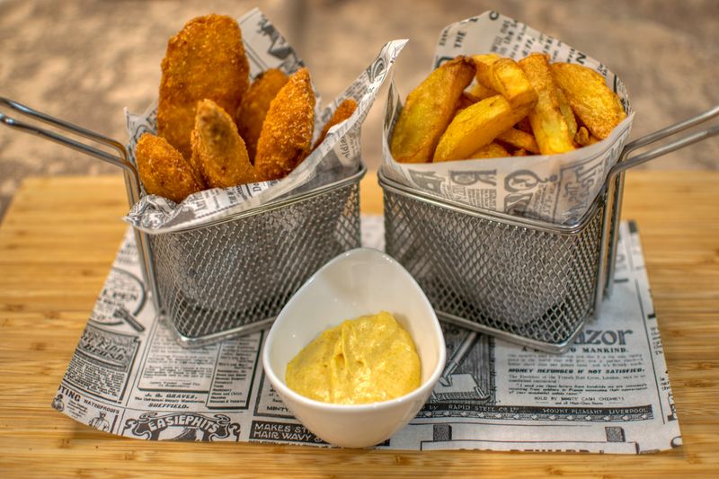 Classic Crispy Tenders at Wing Snob
