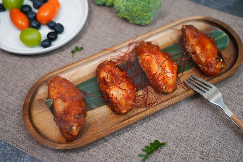 Korean BBQ Glazed Wings at Wing Snob Lansing